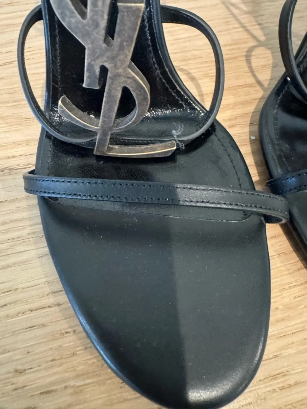 Saint Laurent Black Logo T-Strap Stiletto Sandals - Picture 16 of 16